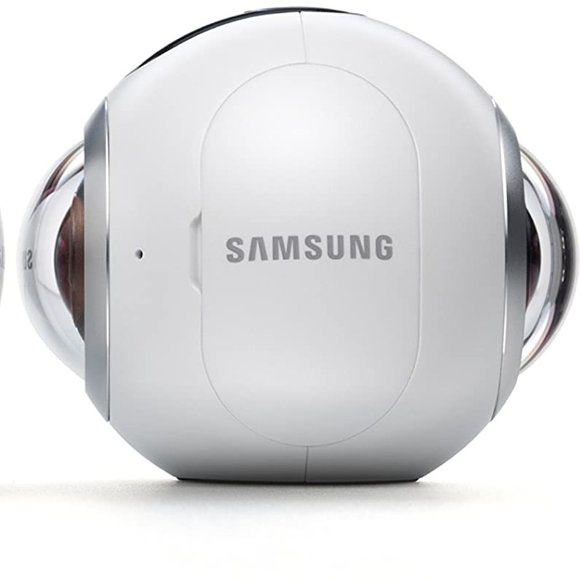 Samsung Gear 360 Real 360° High Resolution VR Camera - Picture 12 of 12